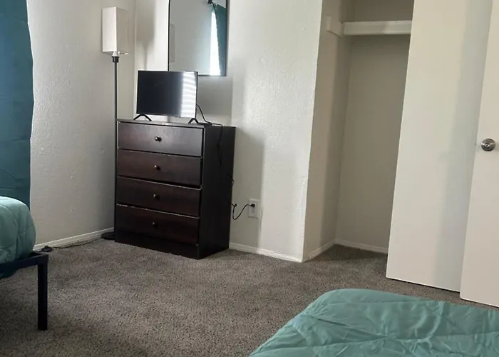 Cozy For Individuals Hostel *